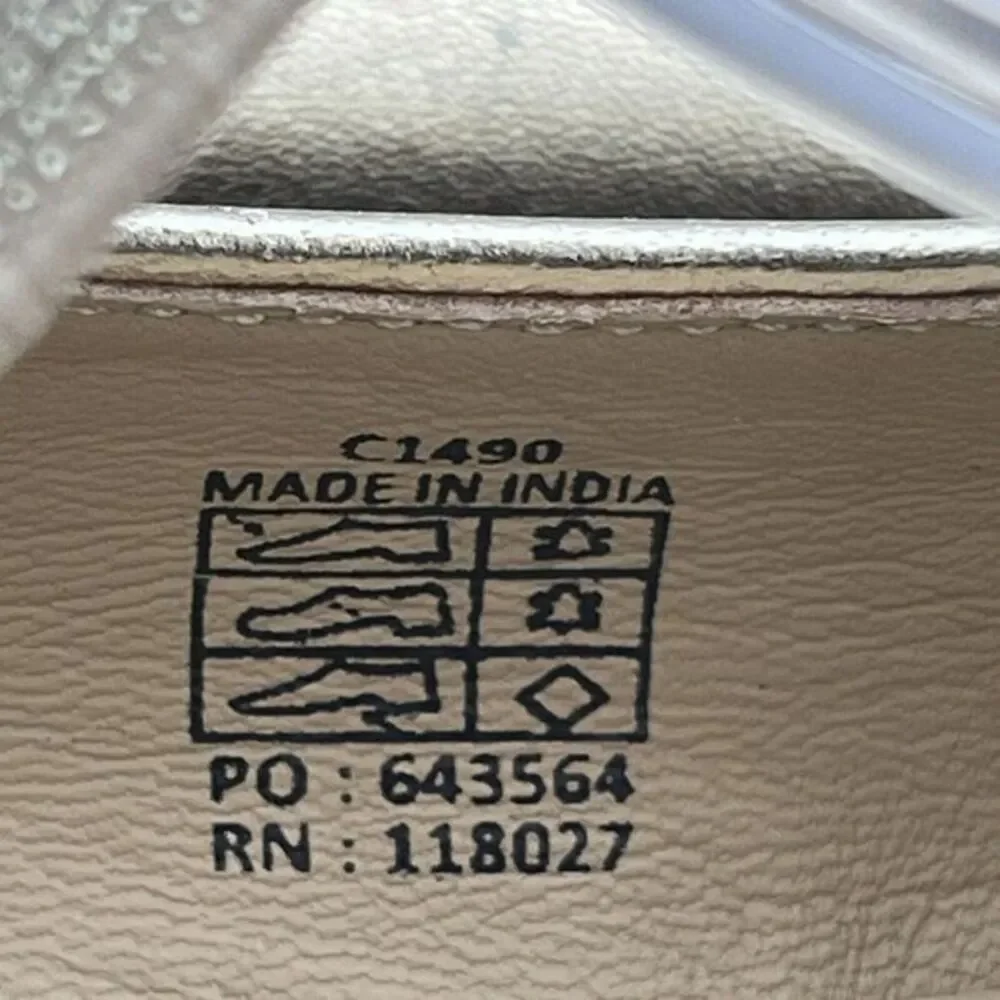MiniBoden Ballet Flat Shoes Girls 5.5 / 38 Gold Leather Comfort Slip‎ On C1490
